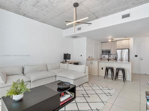 apt-l0305-3301 Ne 1st Ave, Miami, FL, 33137-4110 | Card Image