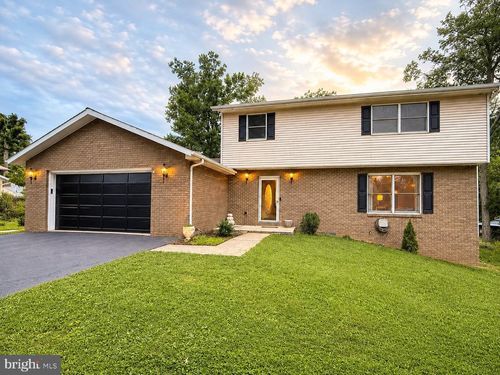 15103 Colonial Ct Sw, CRESAPTOWN, MD, 21502-5839 | Card Image