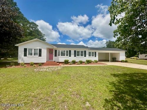 425 Macedonia Church Rd, Evergreen, NC, 28438-9565 | Card Image