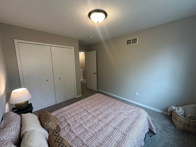 1194 Highpoint Curv, Townhouse with 3 bedrooms, 2 bathrooms and null parking in Shakopee MN | Image 19