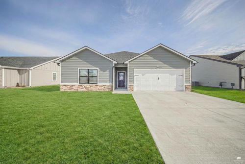 2507 Wren Lane, Junction City, KS, 66441 | Card Image