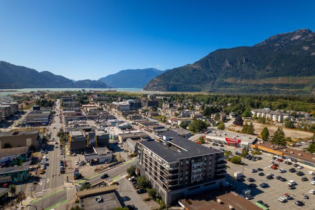 503 - 1365 Pemberton Avenue, Condo with 1 bedrooms, 1 bathrooms and 1 parking in Squamish BC | Image 25