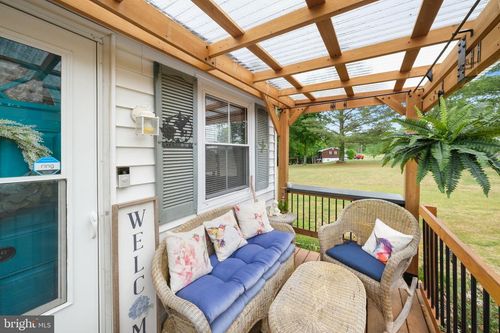 1253 Mulberry Rd, Farnham, VA, 22460-2724 | Card Image