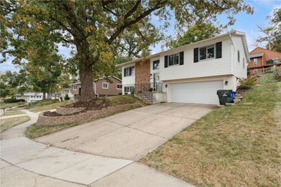 2529 M Avenue Nw, House other with 3 bedrooms, 2 bathrooms and null parking in Cedar Rapids IA | Image 3