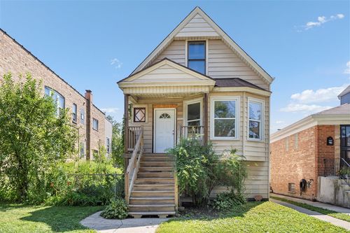 3323 N Hamlin Avenue, Chicago, IL, 60618 | Card Image