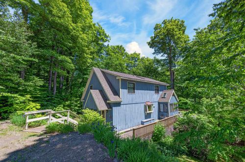 36 Bears Den Rd, West Dover, VT, 05356-8836 | Card Image