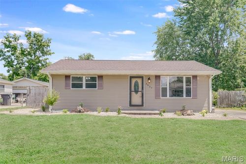 3837 John Glenn Dr, Granite City, IL, 62040-4322 | Card Image