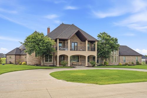 4411 Lake Breeze Dr, Mckinney, TX, 75071-3992 | Card Image