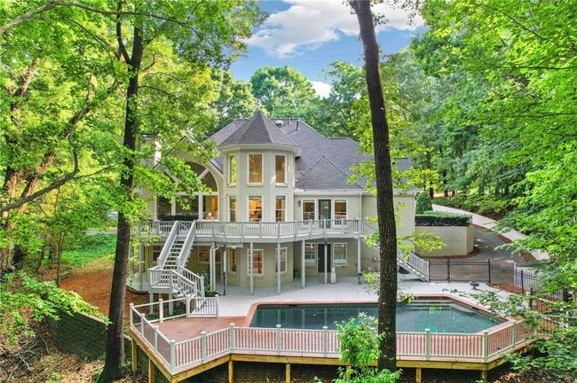 10635 N Edgewater Pl, House other with 5 bedrooms, 6 bathrooms and 5 parking in Johns Creek GA | Image 47
