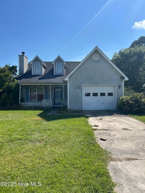301 Paddock Pl, Jacksonville, NC, 28546-9403 | Card Image