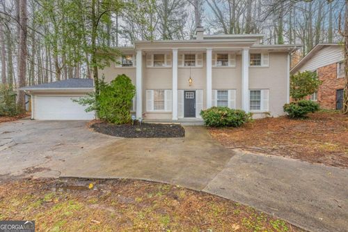 2800 Kingston Ter, East Point, GA, 30344-3840 | Card Image