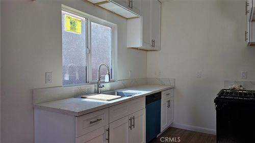 16907 S Harvard Blvd, Gardena, CA, 90247-5328 | Card Image