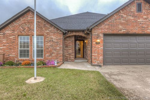 27644 113th St, Coweta, OK, 74429-3838 | Card Image