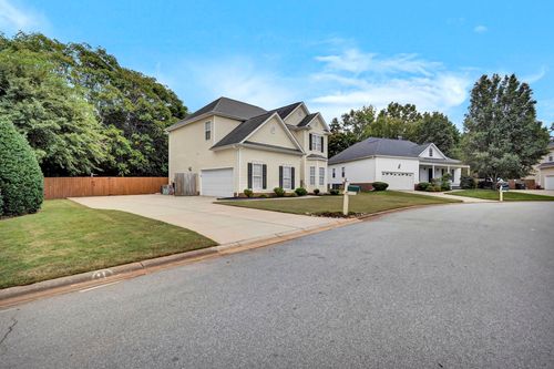 16 Paddock Run Ln, Simpsonville, SC, 29681-5368 | Card Image