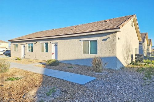 2-1121 Sixshooter Avenue, Pahrump, NV, 89048 | Card Image
