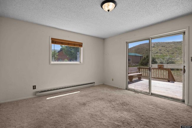 4450 S Skyline Rd, House other with 3 bedrooms, 2 bathrooms and null parking in Casper WY | Image 5