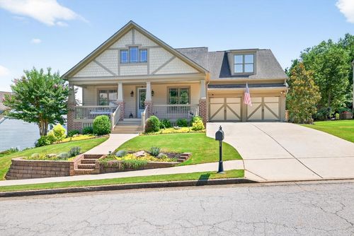 6009 Grand Reunion Dr, Hoschton, GA, 30548-4097 | Card Image