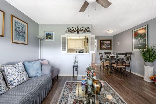 393 Windsor, West Palm Beach, FL, 33417 | Card Image