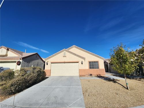 616 Seneca Ridge Ave, North Las Vegas, NV, 89084-1315 | Card Image