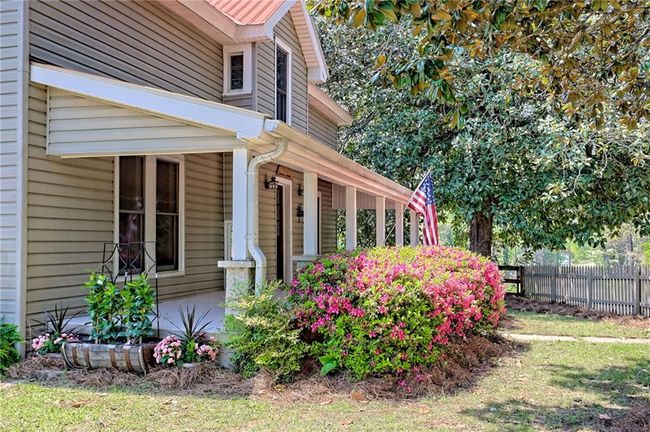 1096 Sutton Mill Rd, House other with 3 bedrooms, 2 bathrooms and 9 parking in Clarkesville GA | Image 13
