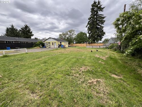 2305 Carlson Rd, Vancouver, WA, 98661-6511 | Card Image