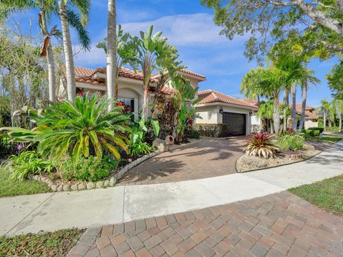 762 Crescent Way, Weston, FL, 33326-3356 | Card Image