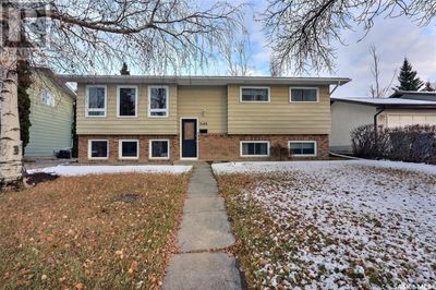 3180 Grey Owl Cres, House other with 5 bedrooms, 3 bathrooms and null parking in Prince Albert SK | Image 1