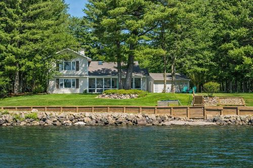 889 19th Dr, Arkdale, WI, 54613-9796 | Card Image