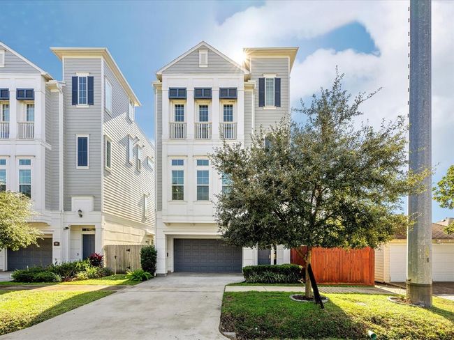 1110 W 12 Th St, House other with 3 bedrooms, 4 bathrooms and 2 parking in Houston TX | Image 36