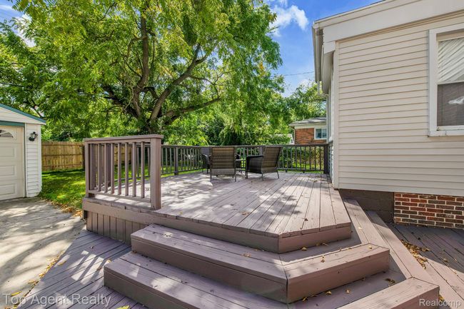 136 Alice Ave, House other with 4 bedrooms, 2 bathrooms and null parking in Bloomfield Township MI | Image 26