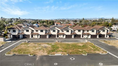 366 S Halcyon Rd, Arroyo Grande, CA, 93420-3818 | Card Image