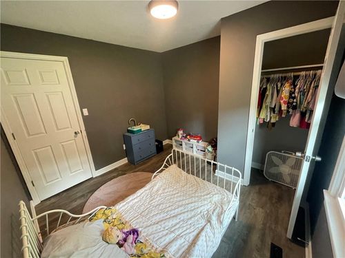 202 20th Ave N, Greenwood, MO, 64034-9763 | Card Image