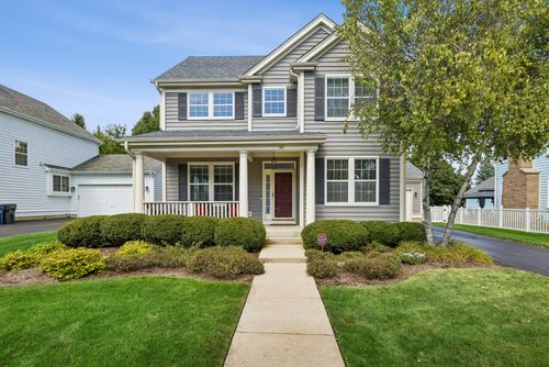 62 Depot St, Vernon Hills, IL, 60061-4136 | Card Image