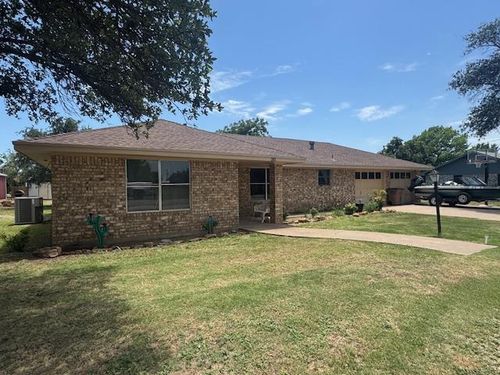 606 Nichols St, Rowena, TX, 76875-3665 | Card Image