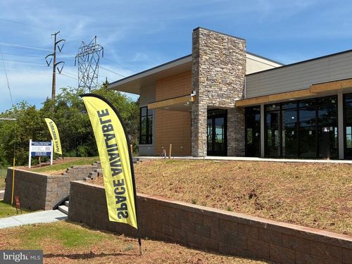 803 W Main St, TRAPPE, PA, 19426-1927 | Card Image