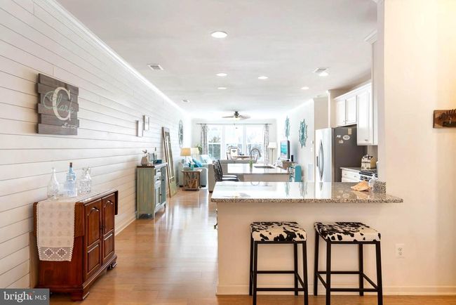 18745 Old Canal Ln, Townhouse with 3 bedrooms, 3 bathrooms and null parking in MILLVILLE DE | Image 6