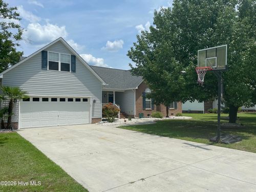 206 Newport Dr, Jacksonville, NC, 28540-4005 | Card Image