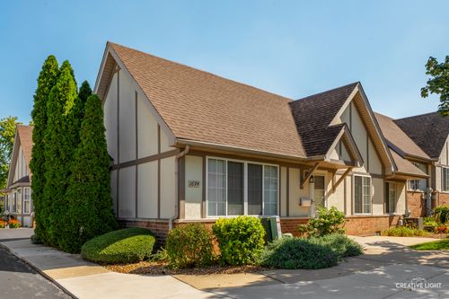 1694 Willow Circle Dr, Crest Hill, IL, 60403-2087 | Card Image