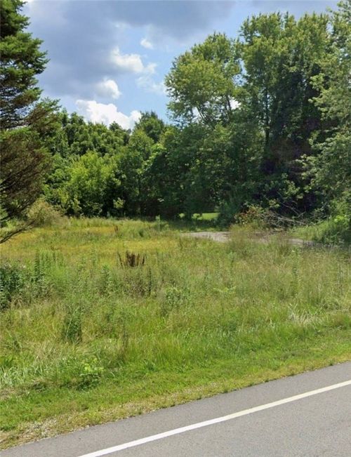 632 Charles Houck Rd, Latrobe, PA, 15650-3966 | Card Image