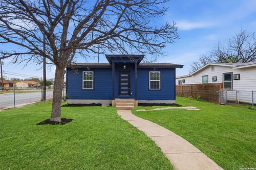 1102 Jewett St, San Antonio, TX, 78237-2710 | Card Image