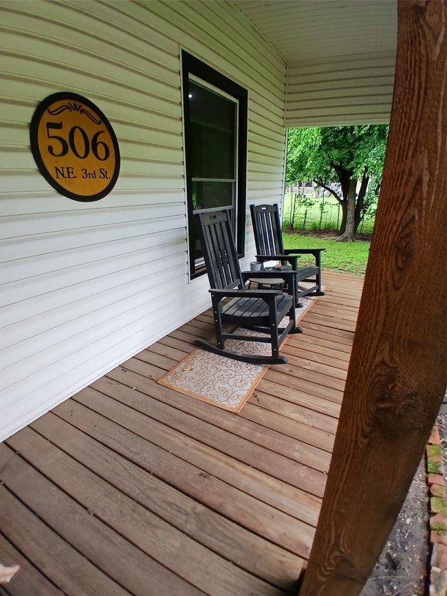 Front Porch | Image 19