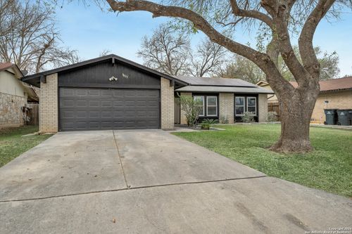 8435 Tuxford, San Antonio, TX, 78239-2933 | Card Image