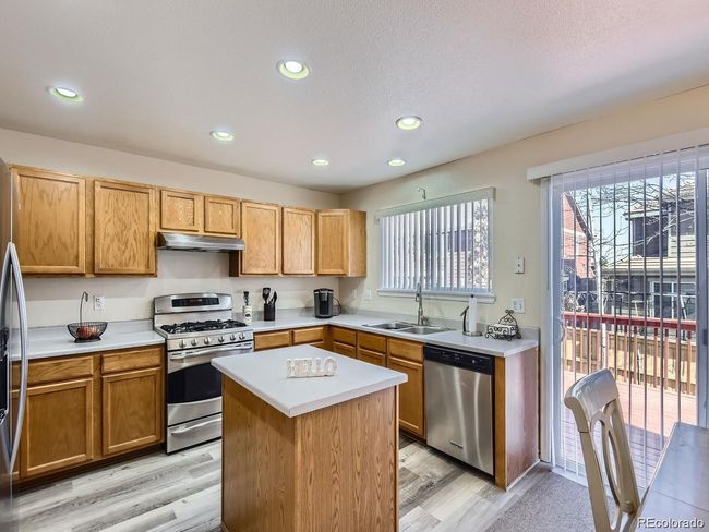 10534 Westcliff Pl, House other with 3 bedrooms, 3 bathrooms and 2 parking in Highlands Ranch CO | Image 11