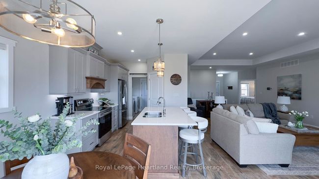 85049 Michelle St, House other with 2 bedrooms, 2 bathrooms and 4 parking in Goderich ON | Image 12