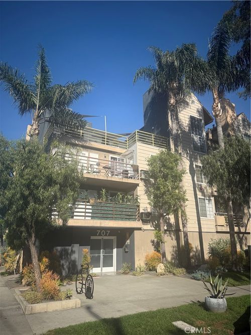 7-707 W 4th St, Long Beach, CA, 90802-7333 | Card Image