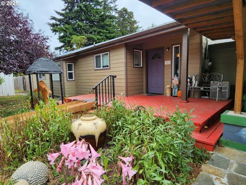 621 19th St, Port Orford, OR, 97465-8532 | Card Image