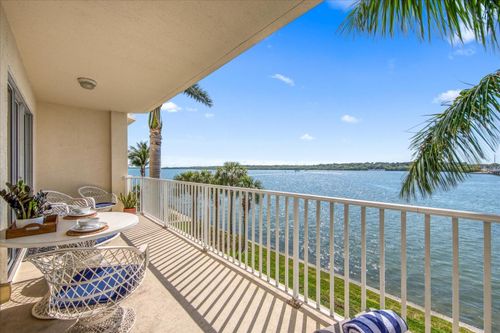 apt-205-8800 Bay Pines Blvd, SAINT PETERSBURG, FL, 33709-4056 | Card Image