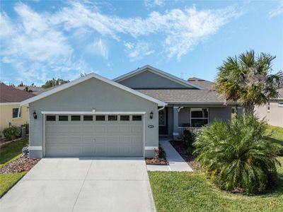 4673 Spring Grove Lane, House other with 2 bedrooms, 2 bathrooms and null parking in Leesburg FL | Image 1