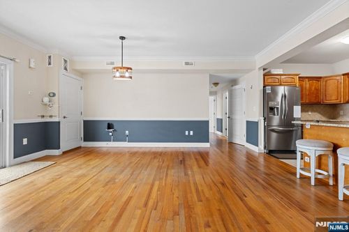 902 N 5th St, Newark, NJ, 07107-4804 | Card Image