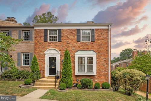 9314 Marycrest St, FAIRFAX, VA, 22031-1918 | Card Image